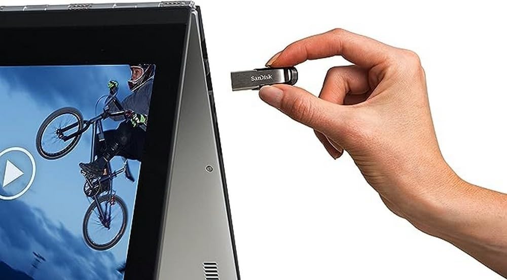SanDisk 128GB Ultra Flair USB 3.0 Flash Drive USB stick, Memory stick with transfer speeds up to 150 MB/s, Password protection, Durable, Sleek Metal Casing Silver/Black