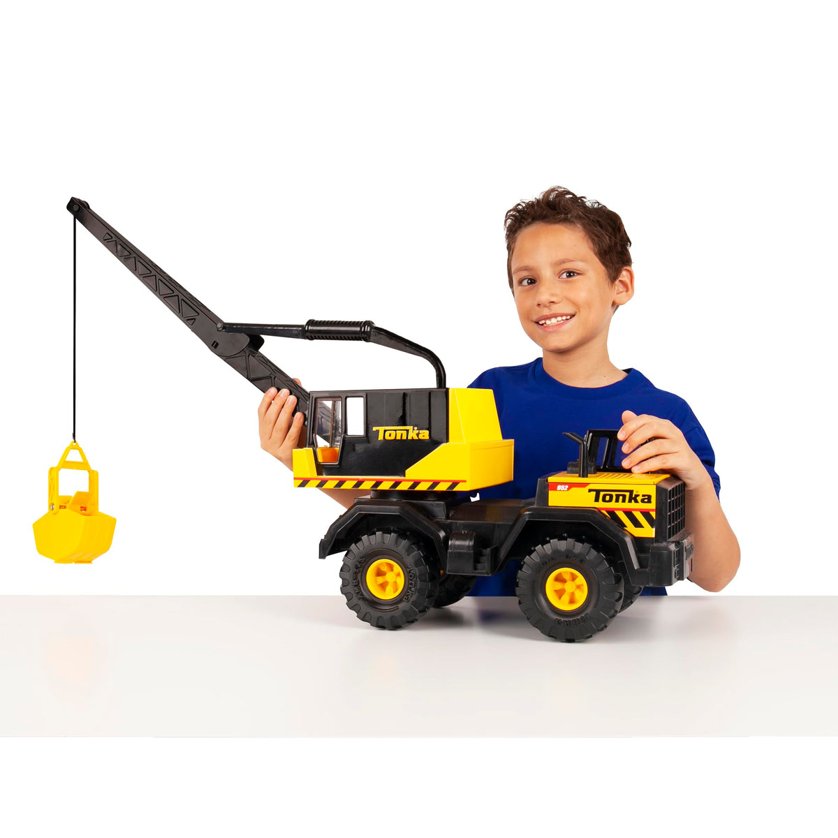 Tonka Steel Classics 4x4 Pickup Truck - Made with Steel & Sturdy Plastic, Yellow Toy Construction Truck, Boys and Girls, Kids, Toddlers, Ages 3+