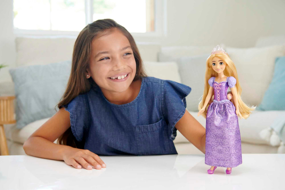 Mattel Disney Princess Merida Fashion Doll in Signature Look