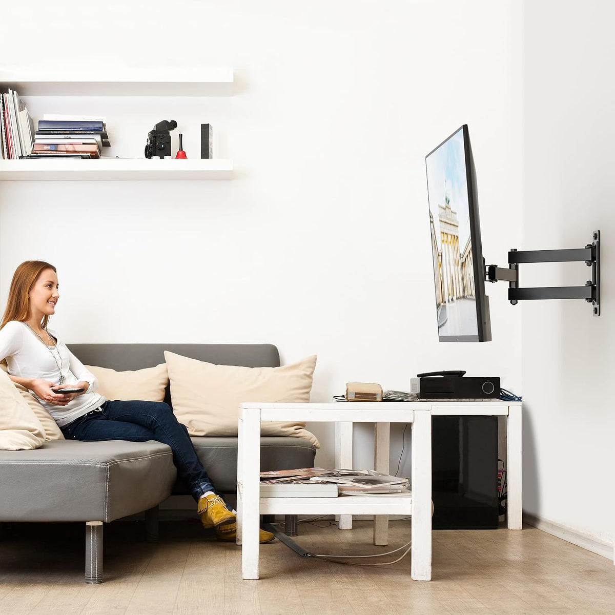 BONTEC TV Wall Bracket for 13-42 Inch TVs, Full Motion TV Wall Mount, 20 kg