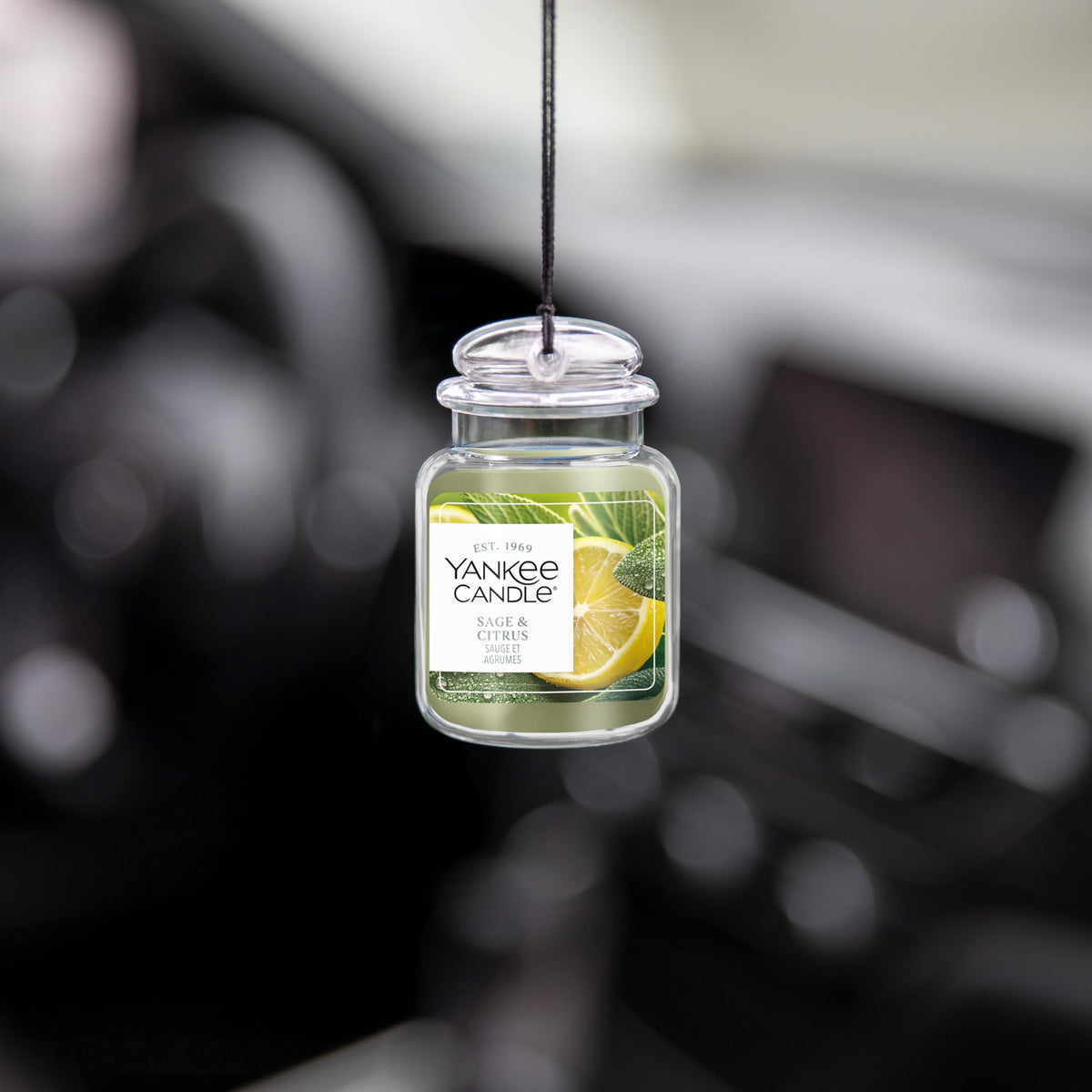 Yankee Candle Car Jar Ultimate Air Freshener | Vanilla Cupcake | Lasts up to 4 Weeks