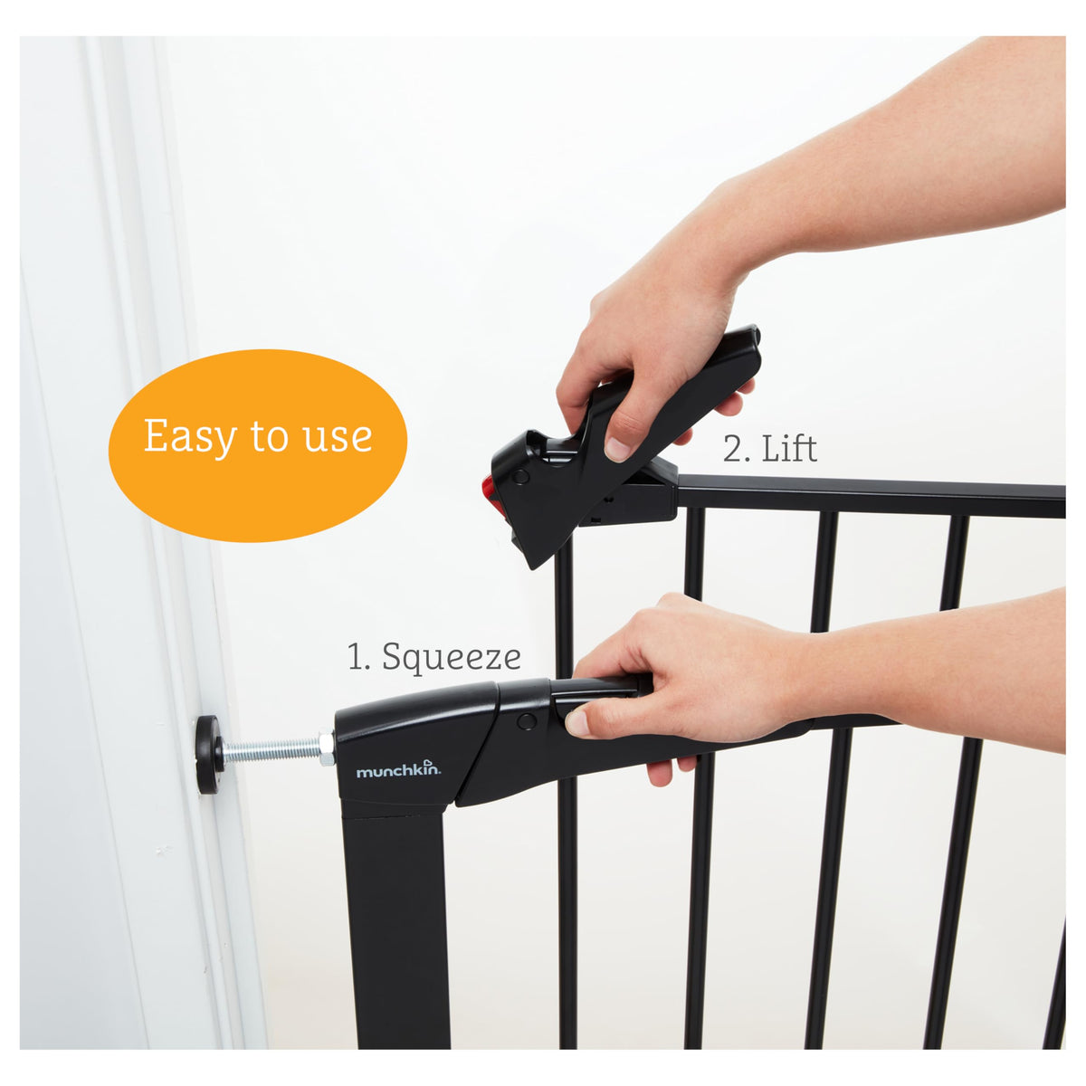 Munchkin Stair Gate Maxi Secure Toddler & Baby Gate 76-82cm extends up to 117cm with separately sold extensions | Pressure Fit Baby Safety & Dog Gate for Doorways | No-Screw Install Child Gate, White