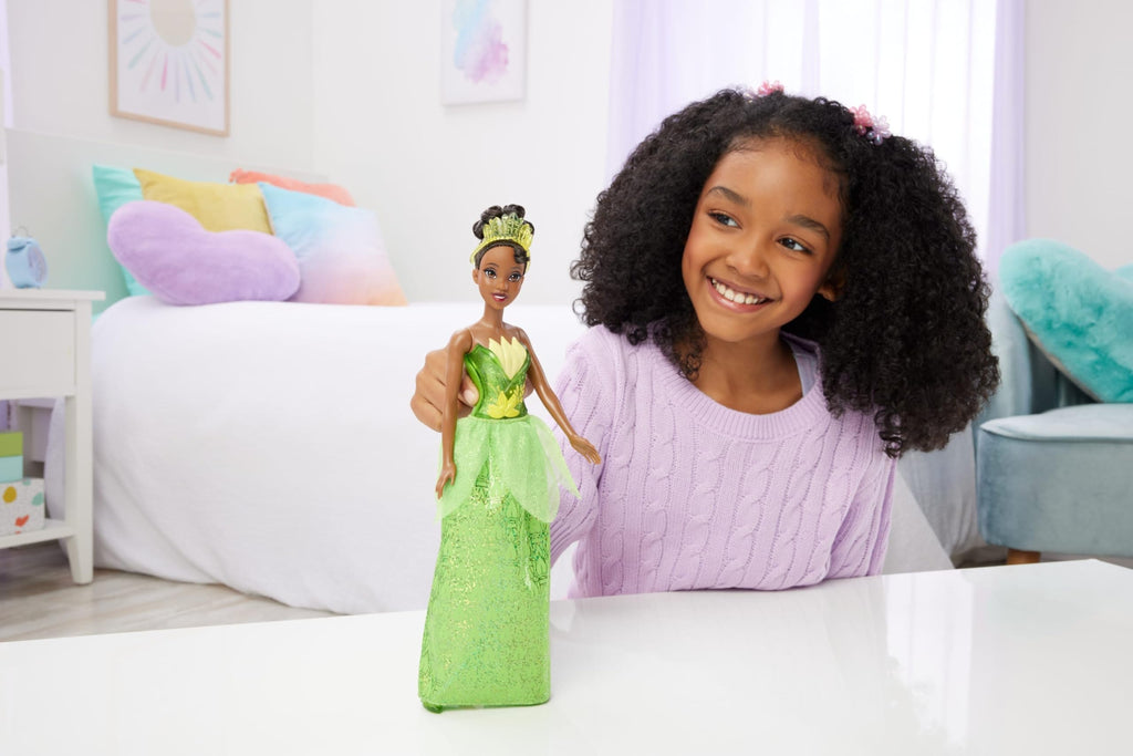 Mattel Disney Princess Merida Fashion Doll in Signature Look