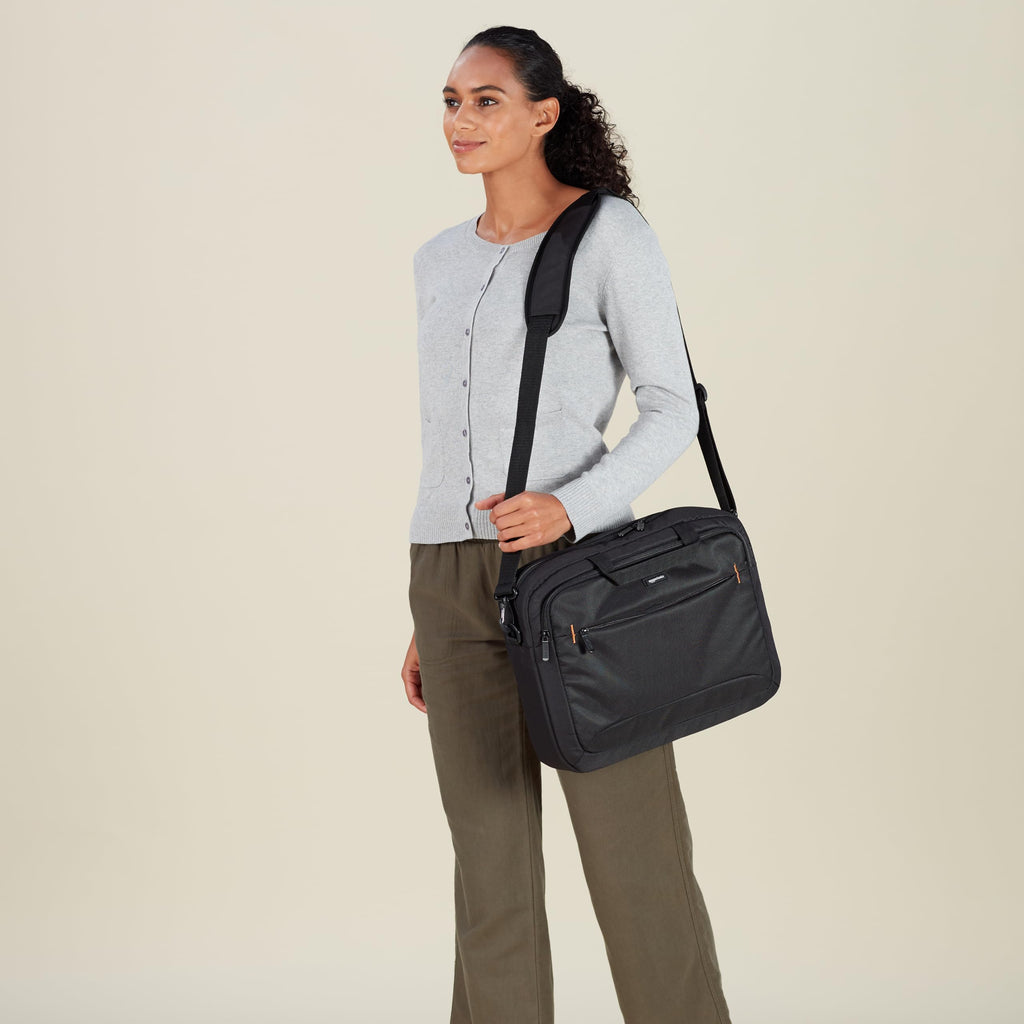 Amazon Basics Laptop Shoulder Bag, Slim 15.6 inch, Black, 1-Pack
