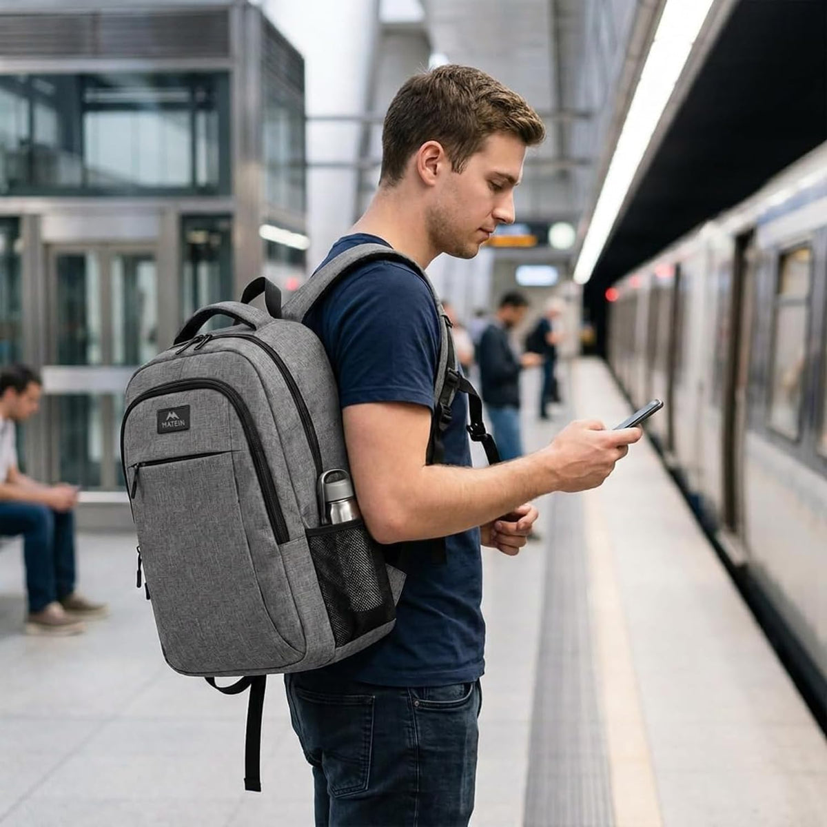 MATEIN Travel Laptop Backpack, Work Bag Lightweight Laptop Bag, Black Blue