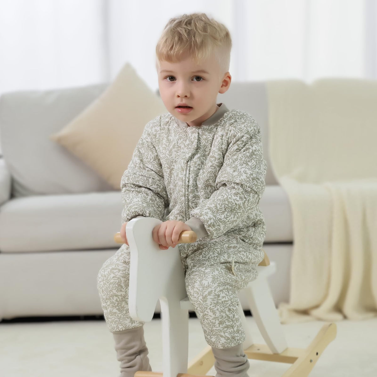 Mosebears Baby Sleeping Bag, 2.5 TOG Baby Sleep Sack with Legs,Winter Sleeping Bag with Removable Sleeves