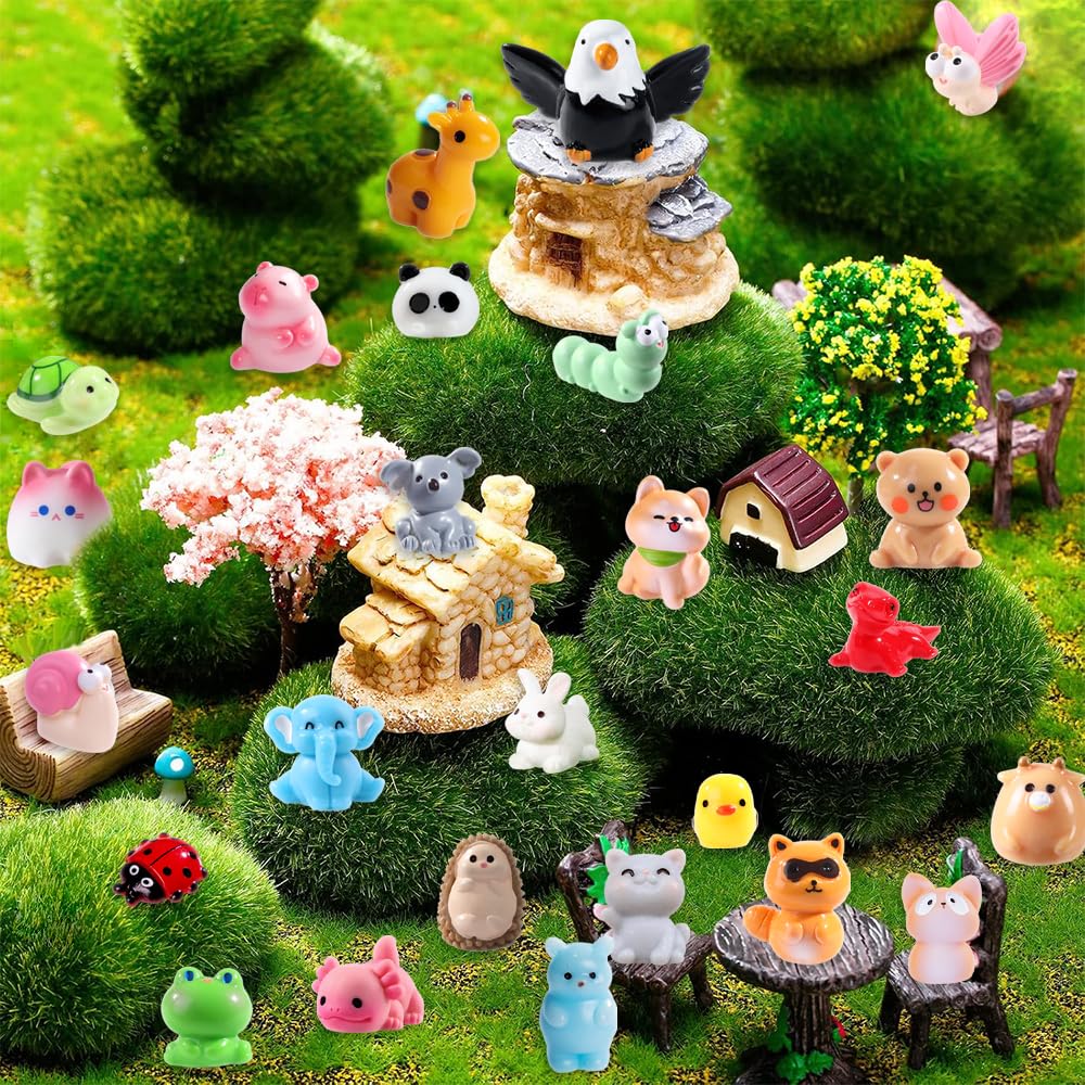 DIYDEC 24pcs Luminous Christmas Mini Resin Tree Figures Toys