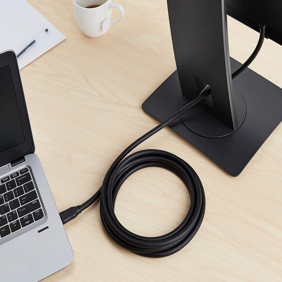 Amazon Basics DisplayPort 1.4 Cable, 32.4 Gbps, 8K@60Hz, 1.8 m, Black