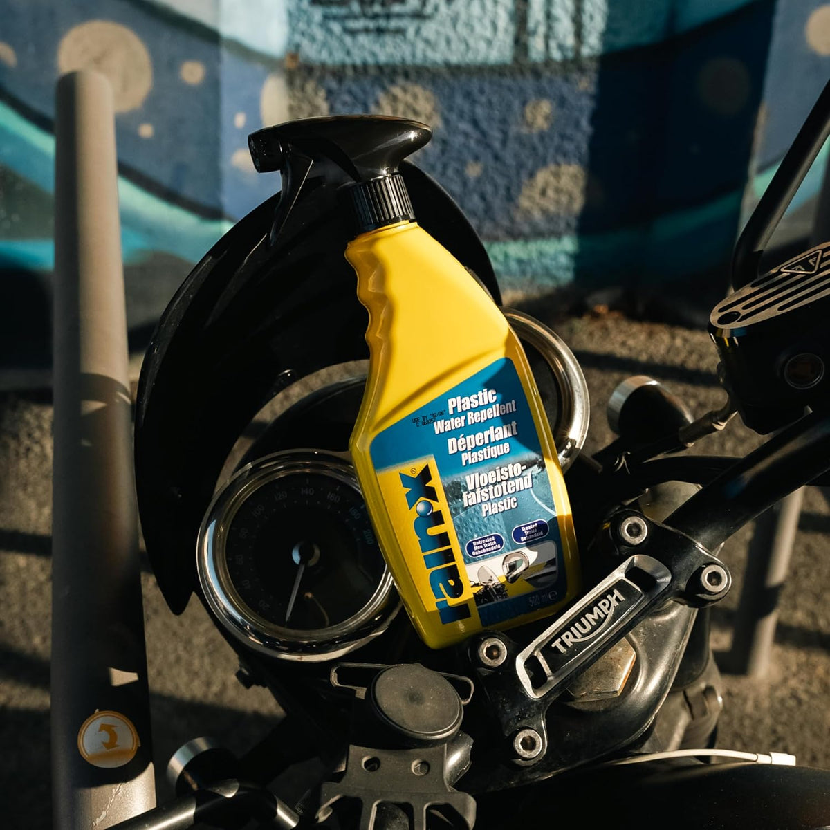 Rain-X Plastic Water Repellent - Hydrophobic Coating For Plastics - 500ml