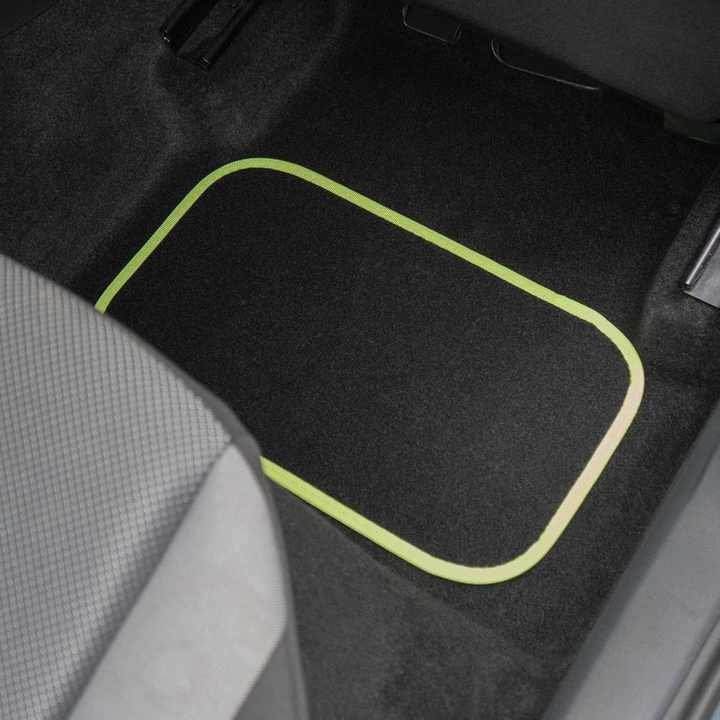 Sakura SS5308 Universal Car Mat Set, Lime