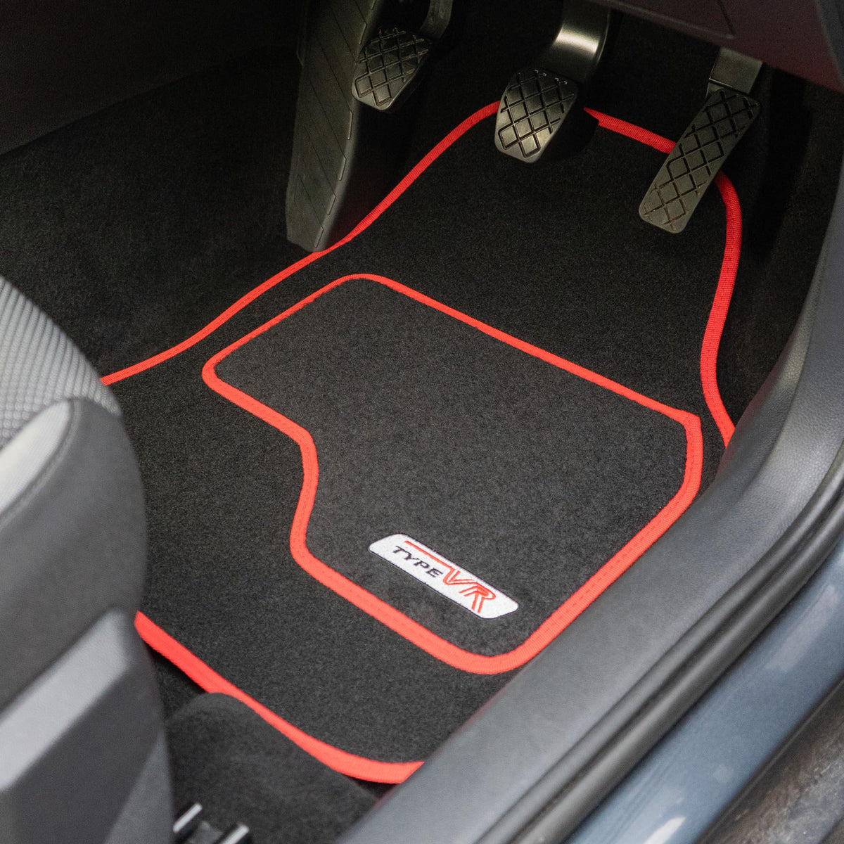 Sakura SS5308 Universal Car Mat Set, Lime