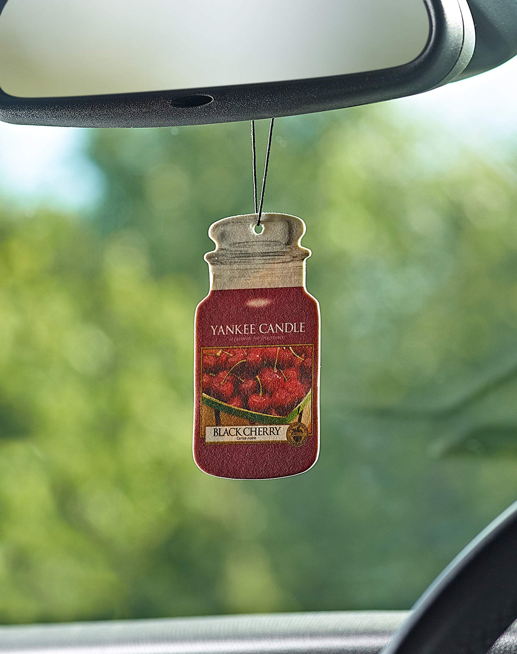 Yankee Candle Car Jar Ultimate Air Freshener | Vanilla Cupcake | Lasts up to 4 Weeks