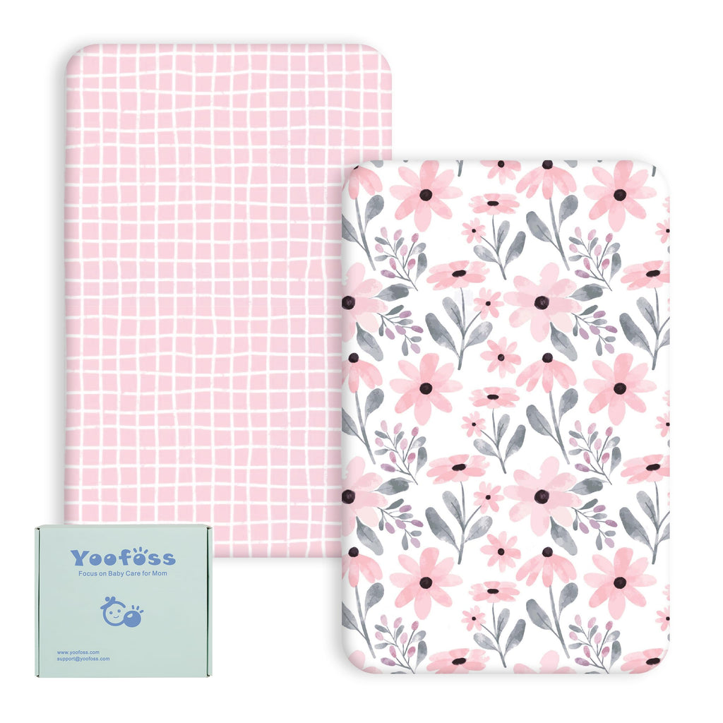 Yoofoss Travel Cot Fitted Sheets 65 x 95 cm, Compatible with Graco, Red Kite, Joie, Deryan Cots, Cozy Breathable Stretchy Microfiber Mattress Sheet, 2 Pack, Green Giraffes